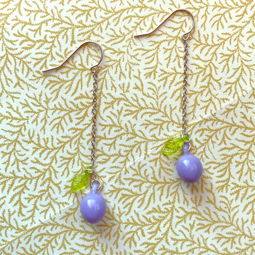 Vintage 🍒🍑🍐🍋Fruit Bead Silver Earrings